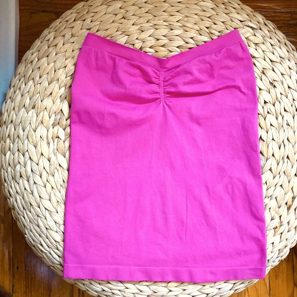 Barely There Strapless Tube Seamless Top XS